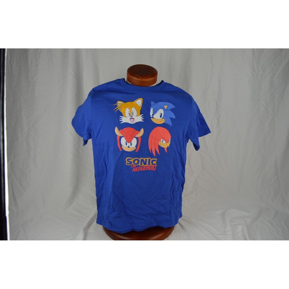 Sonic the Hedgehog Kids Blue T-shirt Size Medium with Tails,Might,Knuckles,Sonic